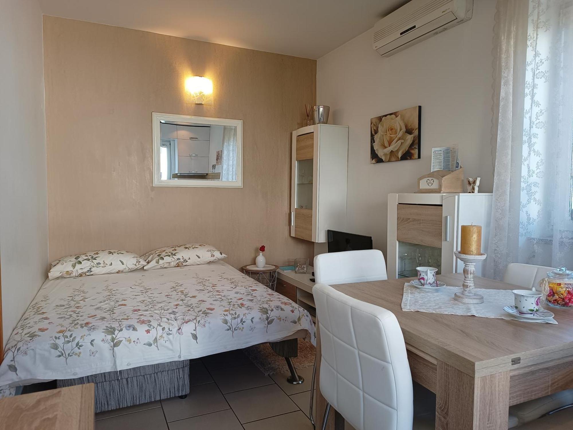 Apartment Luka ฟาชานา ภายนอก รูปภาพ